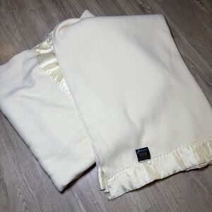 Vintage Fieldcrest Touch of Class Full Double Blanket Satin Trim Virgin‎ Acrylic